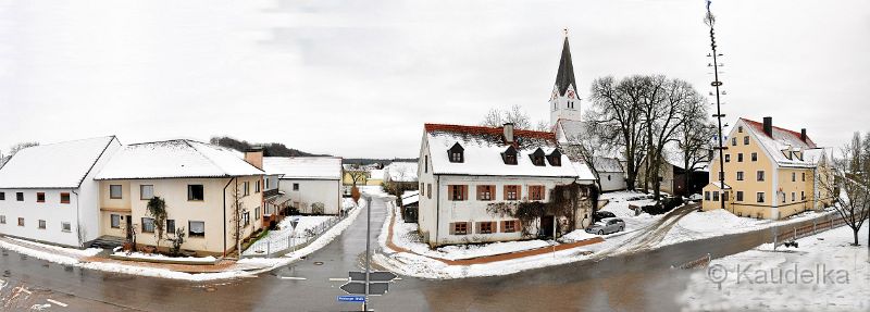 Oberlauterbacher Ortsmitte.jpg - Oberlauterbacher Ortsmitte Panorama